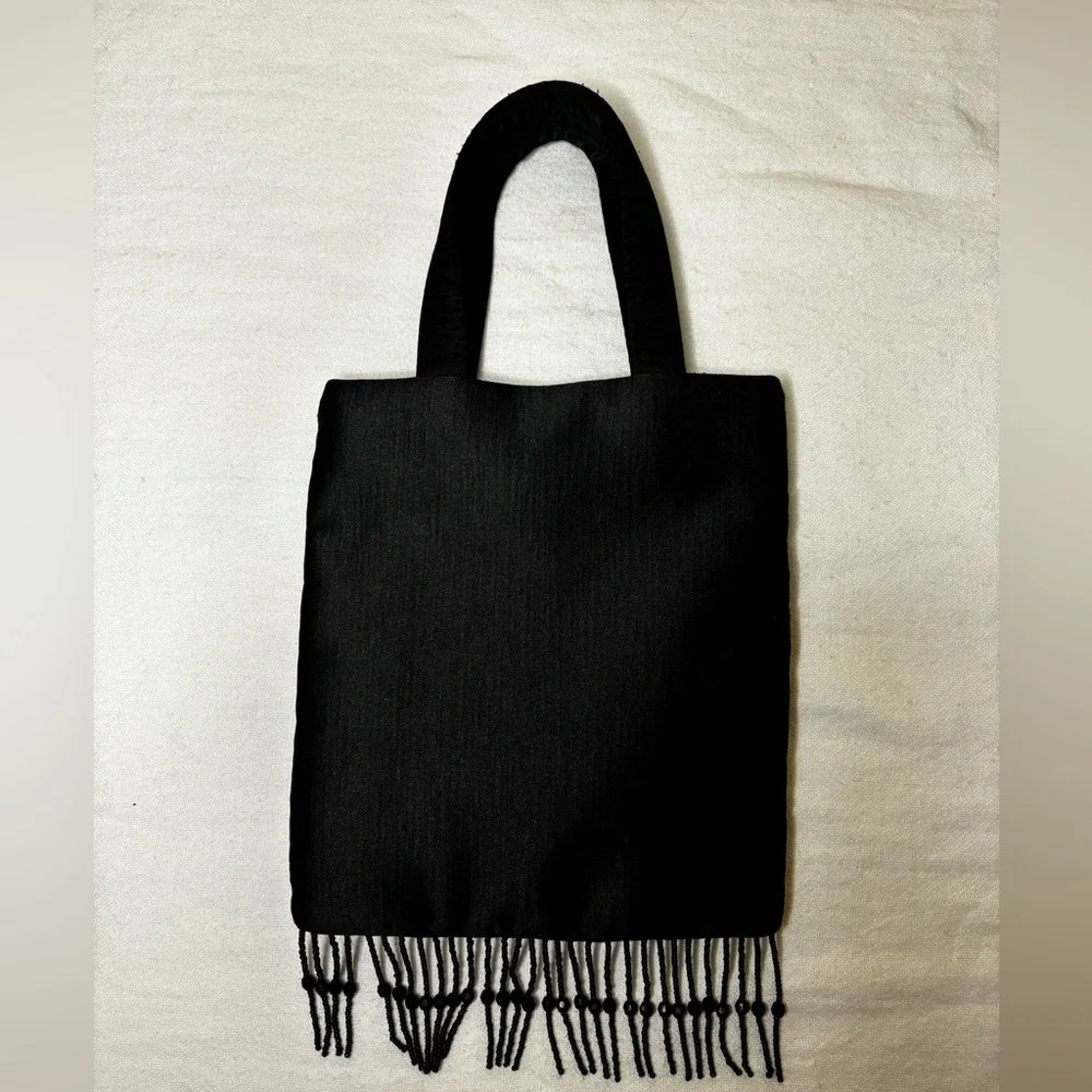 Frankie & Johnnie Embroidered Floral Beaded Fringe Evening Bag - Vintage Style - Picture 4 of 12